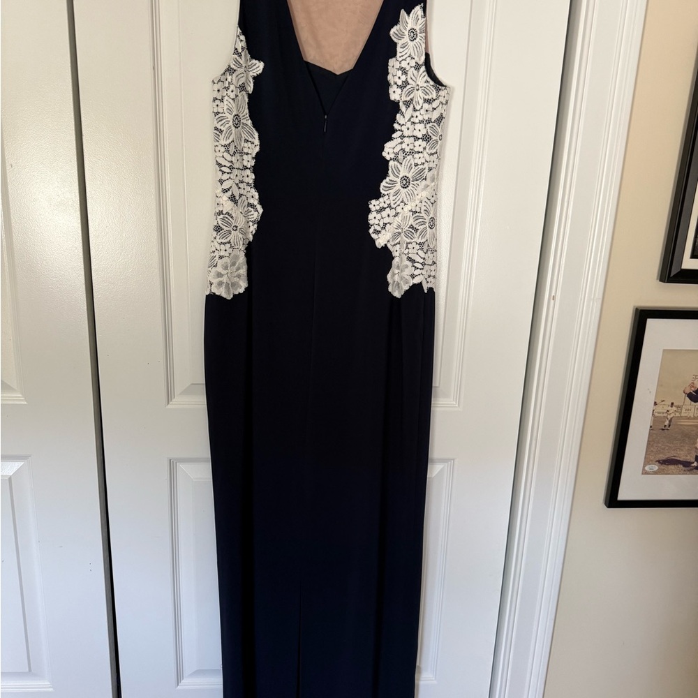 Elegant Ralph Lauren Navy and White Lace Dress